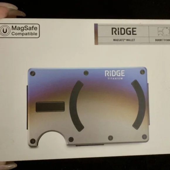 Ridge Magsafe Wallet-Burnt-Titanium w/Cash Strap~NEW*IN BOX*USA-MSRP$175 - Picture 3 of 3